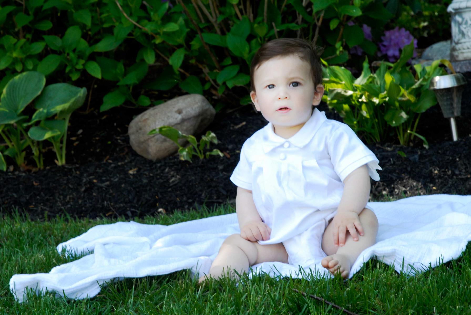 Photographing outdoors lets us incorporate the beauty of nature. Children and nature are long time companions. : Children : Wyckoff NJ Family Portrait Photographer